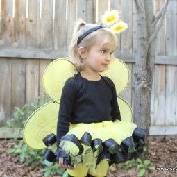 DIY Bumble Bee Costume for Babies and Toddlers | www.sewwhatalicia.com
