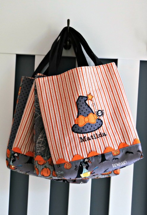 10+ Halloween Patterns to Sew | www.sewwhatalicia.com