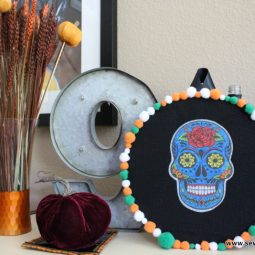 Halloween Door Decoration - Embroidery Hoop Skull | www.sewwhatalicia.com