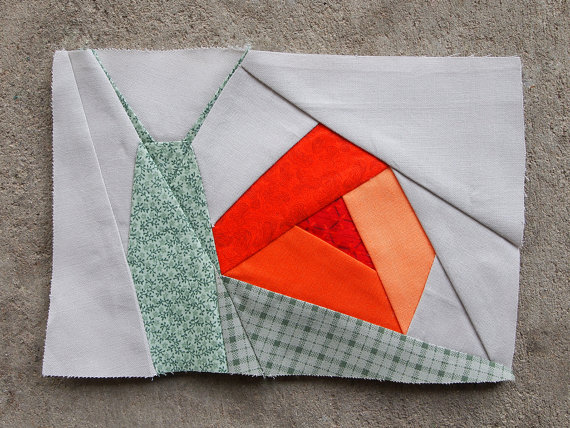 10+ Easy Paper Piecing Patterns : If you are new to foundational paper piecing then this is a great place to start. Click through for a full collection of patterns that are easy to master for sewing paper piecing. | www.sewwhatalicia.com