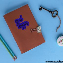 Personalized Leather Journal DIY with Cricut: Create your own leather journal. This is a great gift to sew for all the special people in your life. This project is perfect for beginners learning to sew. Click through for the full tutorial plus a free cut file. | www.sewwhatalicia.com