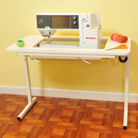 Best Sewing Machine Cabinet: Gidget II| www.sewwhatalicia.com