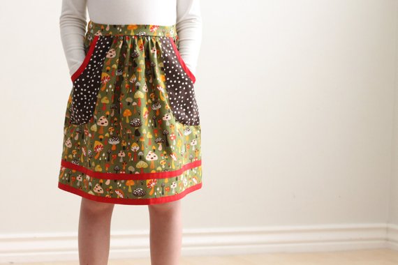 Skirt Sewing Patterns for Women and Girls: Gathered Skirt with pockets. | www.sewwhatalicia.com