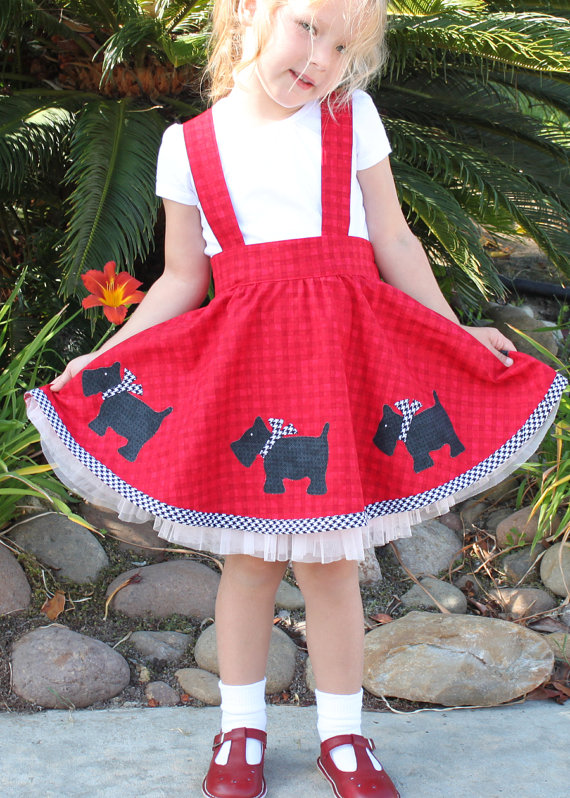 Skirt Sewing Patterns for Women and Girls: Girls Suspender Skirt | www.sewwhatalicia.com