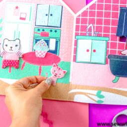 Huge List of Quiet Book Patterns for Toddlers: Make one of these super fun quiet book patterns for toddlers today with this huge list of patterns. Both sew and no sew patterns included!! Click through for all the fun ideas! | www.sewwhatalicia.com